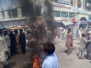 شہریوں کے صبر کا پیمانہ لبریز کے الیکٹرک دفتر پر دھاوا توڑ پھوڑ