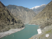 بھاشا ڈیم تنازع پختونخوا اور گلگت میں تصفیے کے لئے کمیشن بنانے کا فیصلہ