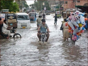 سیلاب کی آڑ میں سندھ حکومت نے کراچی سمیت صوبے کے ترقیاتی فنڈز روک دیے