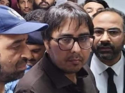 شہباز گل کے پاسپورٹ کی واپسی سے متعلق درخواست پر پولیس سے جواب طلب