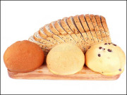 کراچی میں پاپے ڈبل روٹی اور بن کی قیمتوں میں من مانا اضافہ کردیا گیا