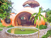 گھر پیارا گھر تھائی باشندے نے صرف 6 ہزار ڈالر میں مکان تیار کرلیا