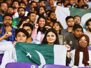 بد انتظامی کے سبب شائقین کو مشکلات کا سامنا