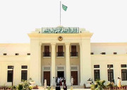 کے پی کے اپوزیشن اراکین سیلاب زدگان کی مدد کیلیے تنخواہوں سے کٹوتی کی مخالف