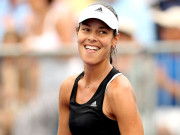 میامی ٹینس اینا ایوانووک نے فلاویا پنیٹا کو پچھاڑدیا