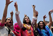 ملک بھر کے خواجہ سراؤں نے ٹرانس جینڈر ایکٹ کو مسترد کردیا