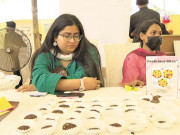 طلبا کی کاوشیں دواؤں کی متبادل غذائیں تیار کرلیں