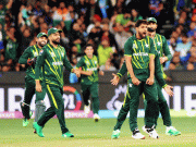 بیٹنگ آرڈر کی کمزور ’کڑیاں‘ ٹیم کو دہلانے لگیں