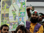 گھبراہٹ میں اکثر ایسے ہی فیصلے ہوا کرتے ہیں