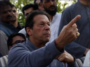 اومنی گروپ کے سربراہ عبدالغنی مجید نے عمران خان کو 9 ارب ہرجانے کا نوٹس بھیج دیا