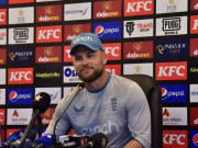 شاہین آفریدی کی عدم دستیابی پاکستان کیلیے بڑا نقصان ہے ہیڈ کوچ انگلش ٹیم