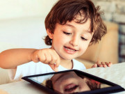 اسمارٹ فون اور ٹیبلیٹ بچوں کے لیے خطرہ