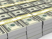 ڈالر 50 پیسے مہنگا اسٹاک مارکیٹ انویسٹرز سرمایہ لگانے سے گریزاں