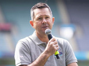 رکی پونٹنگ اسپتال سے چھٹی ملتے ہی سیدھا کمنٹری باکس جا پہنچے