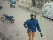 کراچی میں ڈاکوؤں کی دفاتر ملازمین کے بھیس میں وارداتیں