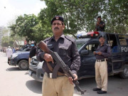 کراچی میں تھانوں کے قریب بھی ڈکیتیوں کی وارداتیں