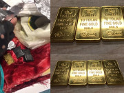 بحرین اور دبئی سے آنے والے مسافروں سے 70 تولے سونے کی اینٹیں برآمد