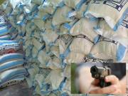 سکھر ڈاکو سستے آٹے کے اسٹال سے 20 تھیلے اور 45 ہزار روپے لوٹ کر فرار