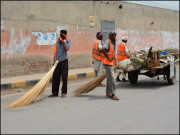 صفائی کا عملہ اور معاشرتی دھتکار