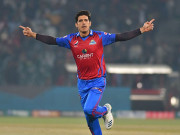 پی ایس ایل8 کراچی کنگز کے میر حمزہ انجری کا شکار