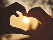 محبت کے رنگ کا حقیقی ہونا ضروری ہے