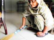 شہر کا متوسط طبقہ بھی گھریلو کاموں کیلیے ماسیاں رکھنے لگا