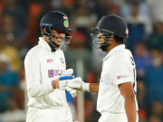 دوران میچ روہت شرما کی ساتھی پلیئرز کو ڈانٹ ڈپٹ بڑھ گئی