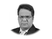 اور بینچ ٹوٹ گیا