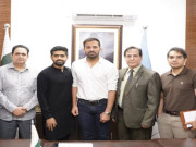 بابراعظم کی پنجاب کے مشیر کھیل وہاب ریاض کو ہر ممکن تعاون کی یقین دہانی