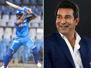 وسیم اکرم آؤٹ آف فارم سوریا کمار کی حوصلہ افزائی کرنے لگے