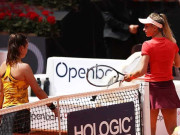 یوکرینی ٹینس پلیئر لیزا کا روسی حریف ڈاریا کے ساتھ مصافحہ سے انکار