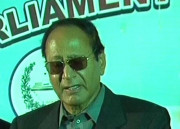 منفی پروپیگنڈے کرکے فوج کا مورال گرانے کی کوشش کی جارہی ہے چوہدری شجاعت حسین