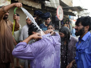 کراچی میں گرمی کی لہر آئندہ چند روز برقرار رہے گی محکمہ موسمیات
