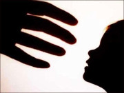 لاہور: بچیوں کو ہراساں کرنے والا رکشہ ڈرائیور رنگے ہاتھوں گرفتار