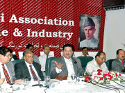 وفاقی حکومت نے امریکی ڈالر کی قدر 98 تا 102 روپے مقرر کردی 