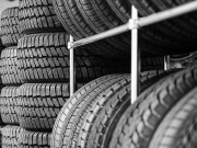 ٹائرز کی اسمگلنگ سے قومی خزانے کو 40ارب روپے سالانہ کا نقصان