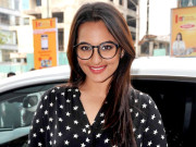 سوناکشی مئی میں رجنی کانت کے ساتھ تامل فلم کی شوٹنگ میں حصہ لیں گی