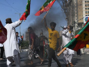 پی ٹی آئی کا 9 مئی کے کارکنوں کی رہائی کیلیے عدالت جانے کا فیصلہ