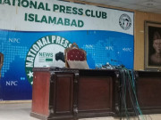 راولپنڈی کا نوجوان نیشنل پریس کلب کی مرکزی کرسی خریدنے کا خواہش مند