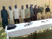 بینک ڈکیتیوں میں ملوث گروہ کے 4 کارندوں سمیت 7 ملزمان پکڑے گئے  