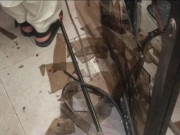 مرتضی وہاب کے کاغذات جمع کراتے وقت کارکنان کی دھکم پیل آر او دفتر کے دروازے ٹوٹ گئے