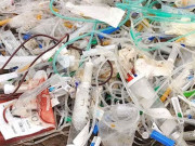 اسپتالوں کے فضلے سے پلاسٹک کے برتنکھلونے بنائے جانے کا انکشاف