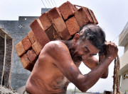 یکم مئی سرمائے کی غلامی سے آزادی کا دن 