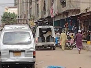 کراچی میں پولیس موبائل کا بکرا لے جانے اور شراب کی خریداری کے لیے استعمال