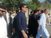 سوات پی ٹی آئی کے سابق صوبائی وزیر سمیت 4 رہنماؤں نے گرفتاری دے دی