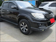 کراچی میں ڈاکوؤں نے ریوو میں سوار خواتین کو لوٹ لیا