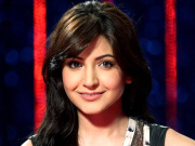 انوشکا شرما اور سدھارتھ ملہوترا فرنچ فلم’’پرائس لیس‘‘ کے ہندی ریمیک کیلیے رضا مند