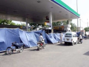 حکومت سے مذاکرات پیٹرولیم ایسوسی ایشن کی ہڑتال 2 دن کے لیے مؤخر