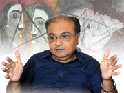 معاشرتی تضادات کینوس پر پینٹ کرتا ہوں عامر کھتری