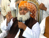 حکومت اور اسمبلیاں اپنی مدت پوری کریں گی فضل الرحمان